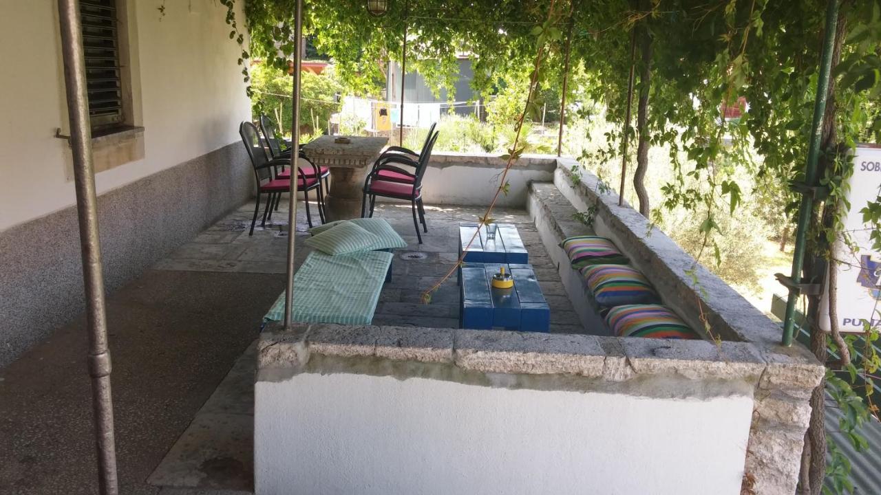 Pape Punat Hotel Exterior photo
