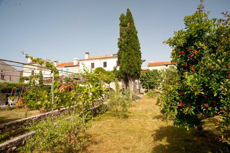 Pape Punat Hotel Exterior photo